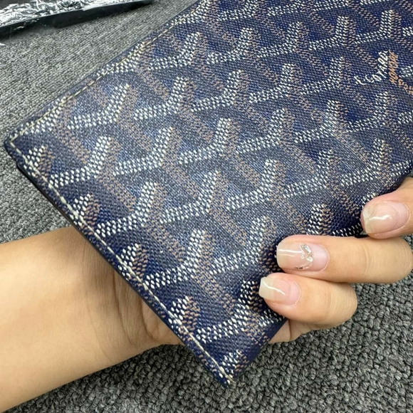 100% Authentic Goyard Leather Wallet - Picture 5 of 13